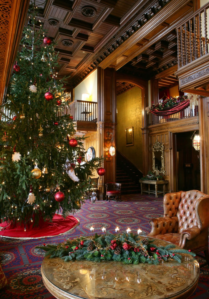 11_19-blog-ashford-castle-christmas