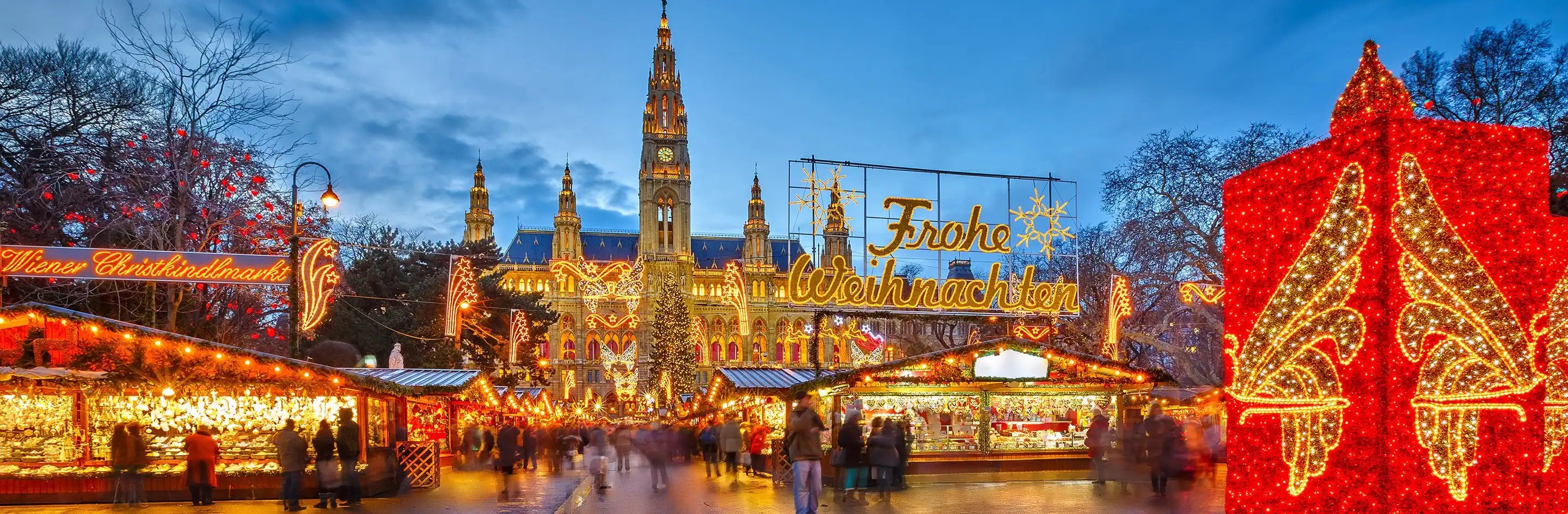 christmasmarketsdanube_vienna_ss160445150_VIEXmasMarket_hero